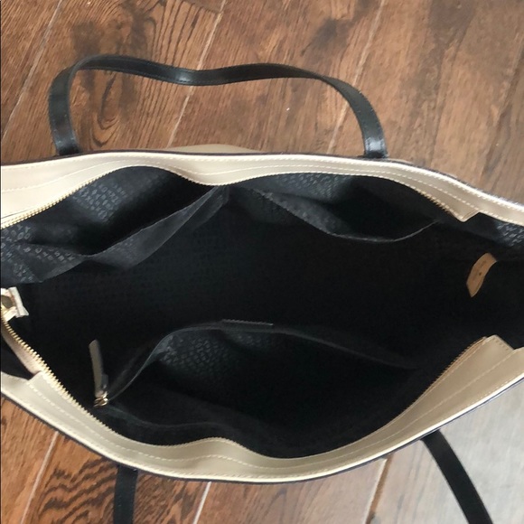 Kate Spade Tote - Picture 6 of 8